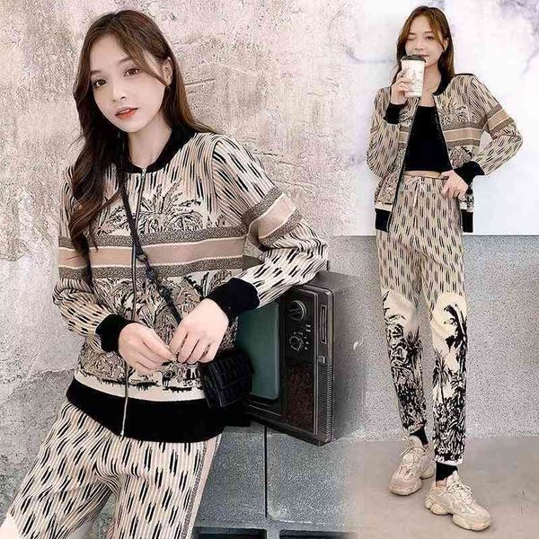 2022 factory wholesale new autumn product d home ink style zipper coat harlan pants suit women 5cw1, Gray
2022 factory wholesale new autumn product d home ink style zipper coat harlan pants suit women 5cw1, Gray