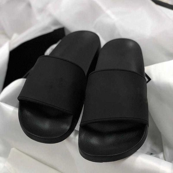 2022 mens womens slipper three-dimensional font shoes slide summer fashion wide flat sandals flip flop maximum size 47, Black
2022 mens womens slipper three-dimensional font shoes slide summer fashion wide flat sandals flip flop maximum size 47, Black