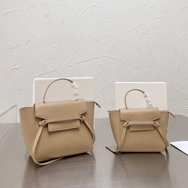 cowhide handbags shoulder belt bags luxury classic leather bags women big brand designer shopping packfashion handle tote
cowhide handbags shoulder belt bags luxury classic leather bags women big brand designer shopping packfashion handle tote