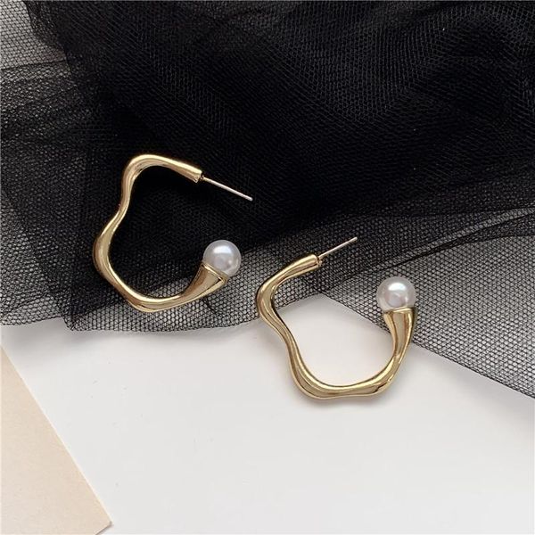irregular abstract pearl earrings temperament is contracted retro geometric stud earrings women jewelry party accessories, Golden;silver
irregular abstract pearl earrings temperament is contracted retro geometric stud earrings women jewelry party accessories, Golden;silver
