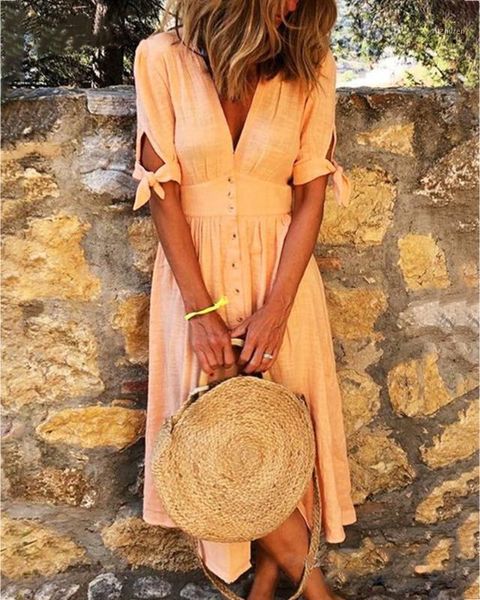 2020 women elegant fashion solid buttoned design casual oversize plus size maxi dress solid v-neck half sleeve casual dress1, Black;gray
2020 women elegant fashion solid buttoned design casual oversize plus size maxi dress solid v-neck half sleeve casual dress1, Black;gray