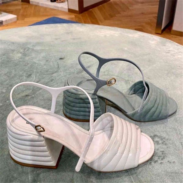 hand-made fashion summer woman sandals genuine leather mixed colors thick heels sandas shoes 6cm large size 44, Black
hand-made fashion summer woman sandals genuine leather mixed colors thick heels sandas shoes 6cm large size 44, Black