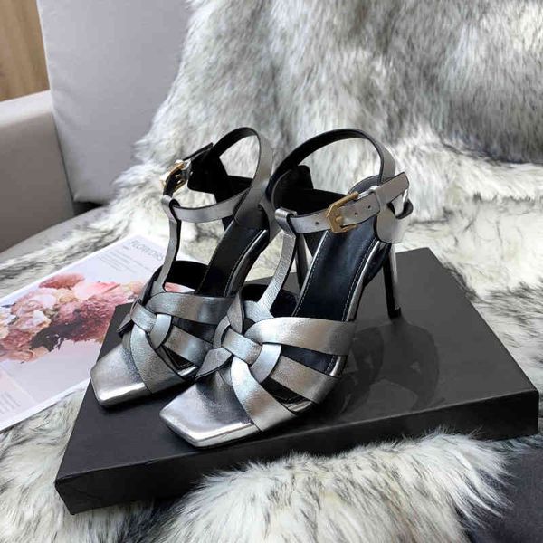 10mm tribute stiletto heels sandals silver smooth leather super high heel for women luxury designers shoes party sandal factory, Black
10mm tribute stiletto heels sandals silver smooth leather super high heel for women luxury designers shoes party sandal factory, Black