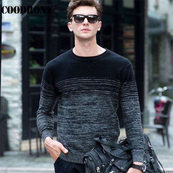 coodrony 100% merino wool sweater men winter christmas thick warm cashmere sweaters fashion gradient print o-neck pullover homme 201201, White;black
coodrony 100% merino wool sweater men winter christmas thick warm cashmere sweaters fashion gradient print o-neck pullover homme 201201, White;black