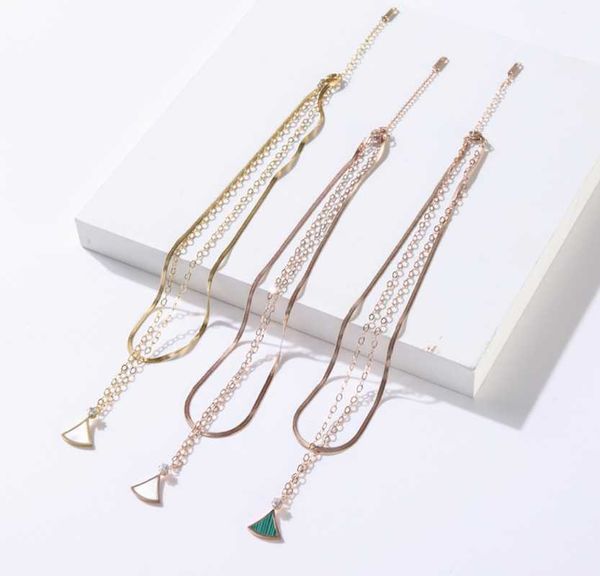 multi-layers fan-shaped pendant chokers necklaces flat snake chains chockers stainles titanium steel clavicle chains necklaces, Golden;silver
multi-layers fan-shaped pendant chokers necklaces flat snake chains chockers stainles titanium steel clavicle chains necklaces, Golden;silver