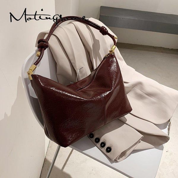 oil wax pu leather fashion women shoulder bag luxury female handbag solid color designer hobos bag 2021 winter new
oil wax pu leather fashion women shoulder bag luxury female handbag solid color designer hobos bag 2021 winter new