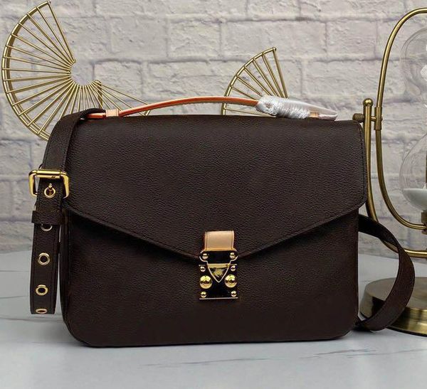 classic famous women handbag fashion designers crossbody bag one shoulder bag postman bag delivery
classic famous women handbag fashion designers crossbody bag one shoulder bag postman bag delivery