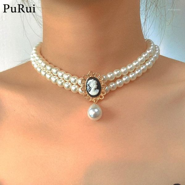 chokers vintage elegant pearl necklace for women luxury layered queen portrait pedant choker fashion wedding jewelry1, Golden;silver
chokers vintage elegant pearl necklace for women luxury layered queen portrait pedant choker fashion wedding jewelry1, Golden;silver
