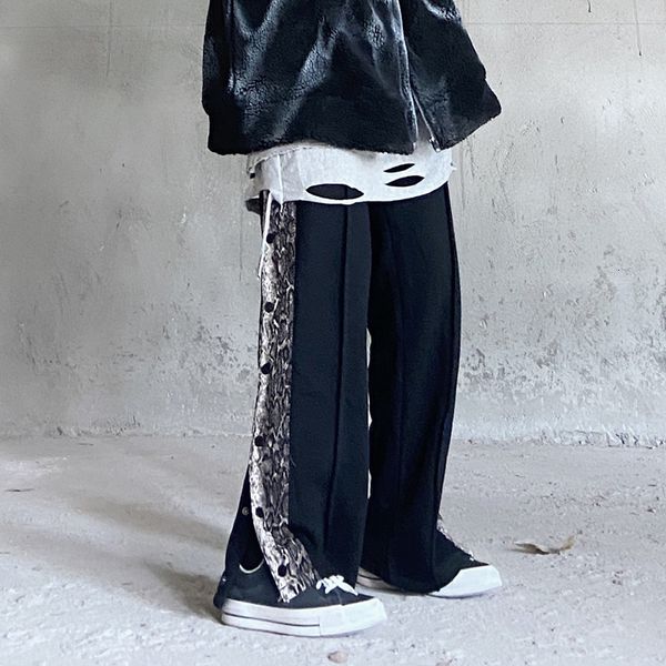 2021 new side snake pattern double breasted fleece sweatpants men and women streetwear drawstring straight wide leg casual trousers 8vtj, Black
2021 new side snake pattern double breasted fleece sweatpants men and women streetwear drawstring straight wide leg casual trousers 8vtj, Black