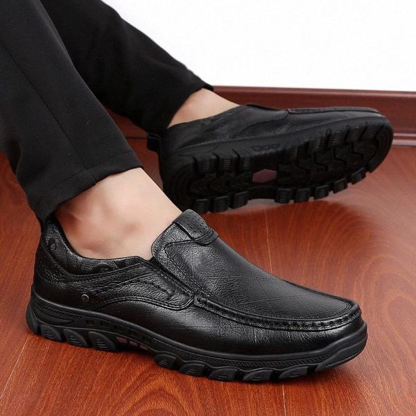 genuine leather shoes men loafers soft men casual shoes fashion breathable male footwear black brown slip-on moccasins shoes #xg9f
genuine leather shoes men loafers soft men casual shoes fashion breathable male footwear black brown slip-on moccasins shoes #xg9f