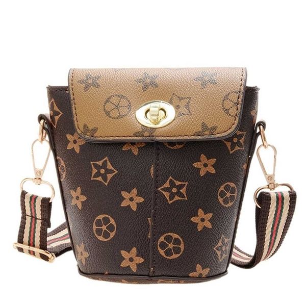 vintage retro girls crossbody shoulder bag flap purses clutch pu leather designers backpack small size bucket bags messenger tote knitted be, Black
vintage retro girls crossbody shoulder bag flap purses clutch pu leather designers backpack small size bucket bags messenger tote knitted be, Black