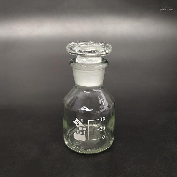 reagent bottle,narrow neck with standard ground glass ser,clear,ordinary glass,30ml/60ml/125ml/250ml/500ml,vials1
reagent bottle,narrow neck with standard ground glass ser,clear,ordinary glass,30ml/60ml/125ml/250ml/500ml,vials1