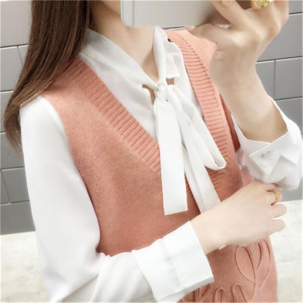 korean fashion spring garment v-neck knitted vest 2020 new spring knitted tank women plus size sleeveless pz1528, Black;white
korean fashion spring garment v-neck knitted vest 2020 new spring knitted tank women plus size sleeveless pz1528, Black;white