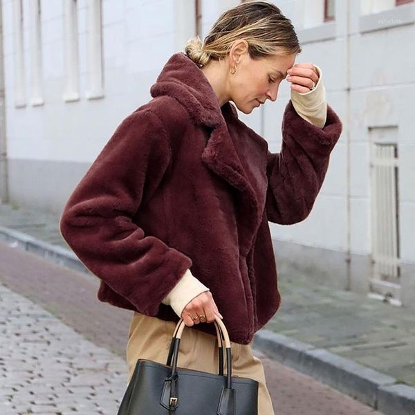 autumn new women loose fur jacket fashion turn down collar long sleeve short faux fur coat ladies streetwear pocket cardigan, Black
autumn new women loose fur jacket fashion turn down collar long sleeve short faux fur coat ladies streetwear pocket cardigan, Black