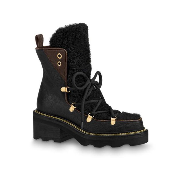 2021 sell well fashion leather fur ankle boots snow boots woman fur shoes platform shoes cowhide motorcycle boots 07, Black
2021 sell well fashion leather fur ankle boots snow boots woman fur shoes platform shoes cowhide motorcycle boots 07, Black