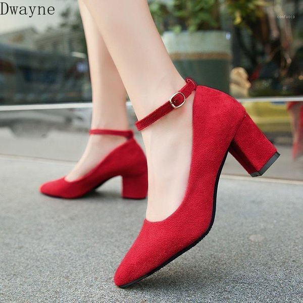wedding shoes temperament single shoes square heel high heels 6 cm career office simple elegant women's sweet pumps1, Black
wedding shoes temperament single shoes square heel high heels 6 cm career office simple elegant women's sweet pumps1, Black