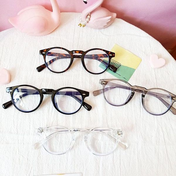 sunglasses fashion anti blue light glasses for men women small size ray blocking eyeglasses korean style flat mirror eyewear frame, White;black
sunglasses fashion anti blue light glasses for men women small size ray blocking eyeglasses korean style flat mirror eyewear frame, White;black