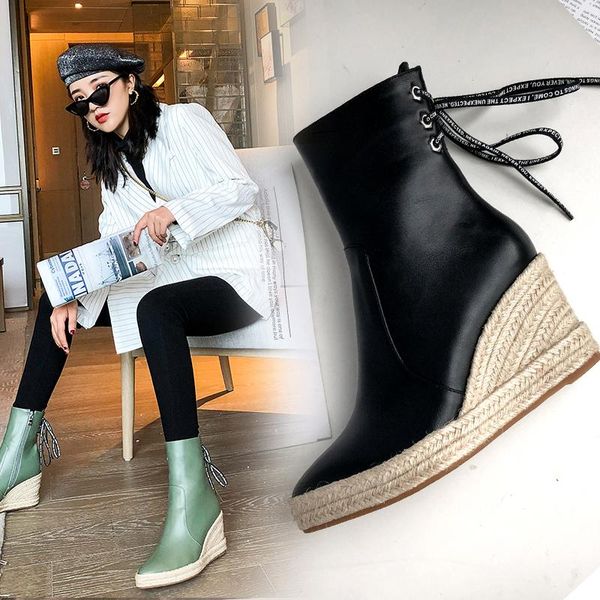 2020 wedgesn heels ankle boots woman high heels boots warm autumn winter office ladies dress shoes large size 34-43, Black
2020 wedgesn heels ankle boots woman high heels boots warm autumn winter office ladies dress shoes large size 34-43, Black