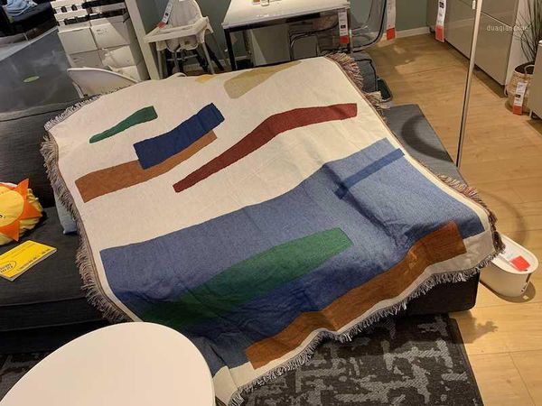 blankets 2021 abstract color block line blanket individual leisure style bed spread cover home sofa decorative needle throws1
blankets 2021 abstract color block line blanket individual leisure style bed spread cover home sofa decorative needle throws1
