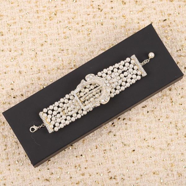 brand gold color fashion jewelry for women belt buckle pearls chain bracelet praty jewelry vintage design big width cuff cz 1028, Black
brand gold color fashion jewelry for women belt buckle pearls chain bracelet praty jewelry vintage design big width cuff cz 1028, Black