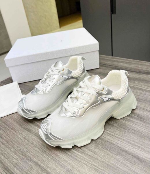 perfect designer vibe sneakers shoes flats for men women outdoor sports casual walking white mesh silver gold-tone leather lace up trainers, Black
perfect designer vibe sneakers shoes flats for men women outdoor sports casual walking white mesh silver gold-tone leather lace up trainers, Black