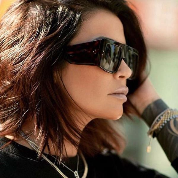 vintage wide leg rivet square women's sunglasses 2020 new one piece flat sun glasses men hip hop shades black, White;black
vintage wide leg rivet square women's sunglasses 2020 new one piece flat sun glasses men hip hop shades black, White;black