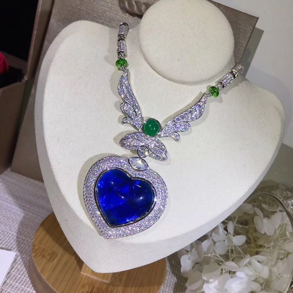 luxury fashion silver color blue gem love sweater chain full zircon ocean heart premium pendant necklace jewelry women 201104
luxury fashion silver color blue gem love sweater chain full zircon ocean heart premium pendant necklace jewelry women 201104
