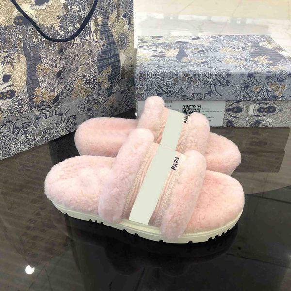2022 classic ladies luxury wool slipper soft cowhide thick sole practical slippers designer ladie warm wool casual, Black
2022 classic ladies luxury wool slipper soft cowhide thick sole practical slippers designer ladie warm wool casual, Black