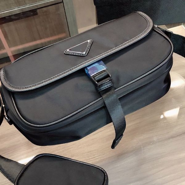 women nylon shoulder crossbody bag messenger bag ladies quality genuine leather handbag samll wallet waterproof cloth
women nylon shoulder crossbody bag messenger bag ladies quality genuine leather handbag samll wallet waterproof cloth
