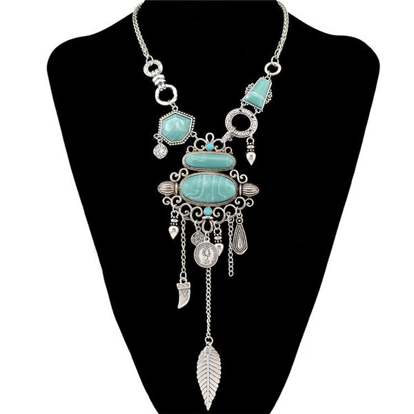 exaggerated turquoise necklace, female short clavicle chain, bohemian tibetan style, Silver
exaggerated turquoise necklace, female short clavicle chain, bohemian tibetan style, Silver