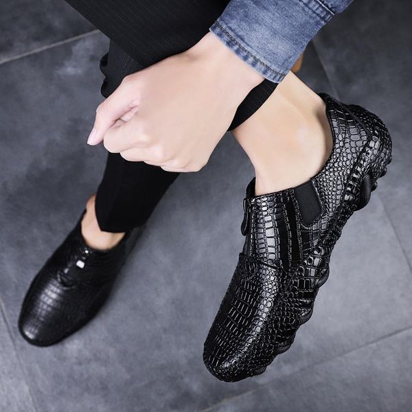 men casual leather shoes side buckle classic boat handmade brogue men flats loafers flats moccasins shoes big size 47, Black
men casual leather shoes side buckle classic boat handmade brogue men flats loafers flats moccasins shoes big size 47, Black
