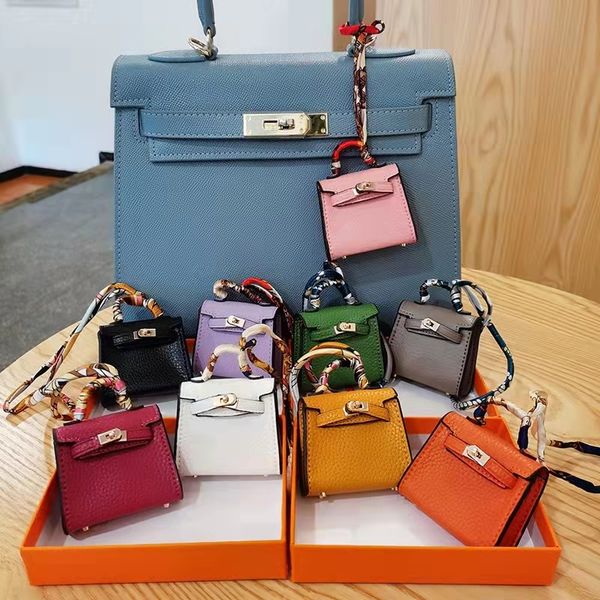 handbag model airpods case kid bag accessories handbag headphone cases fashion mini handbags barbie doll hanbags key chain car key cover lip, Black
handbag model airpods case kid bag accessories handbag headphone cases fashion mini handbags barbie doll hanbags key chain car key cover lip, Black
