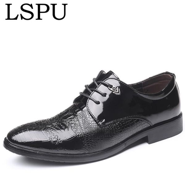 mens pointed toe men leather shoes lace up breathable casual business men shoes fashion dress black plus size 38-48
mens pointed toe men leather shoes lace up breathable casual business men shoes fashion dress black plus size 38-48