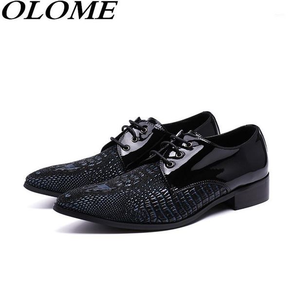 red black fashion men shoes crocodile handmade formal punk shoes mens slip on loafers dress wedding zapatilla1
red black fashion men shoes crocodile handmade formal punk shoes mens slip on loafers dress wedding zapatilla1