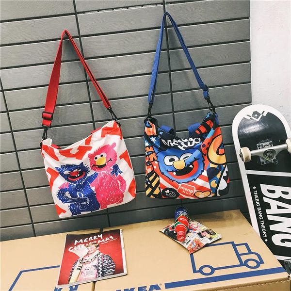 harajuku мода холст сумка foldover мультфильм женщины сумка плечо дама crossbody студенты повседневная wild сумка посланник
harajuku мода холст сумка foldover мультфильм женщины сумка плечо дама crossbody студенты повседневная wild сумка посланник