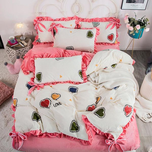 brief style magic velvet 4pcs duvet cover bed sheet pillowcases ruffles love heart sun flowers strawberry four leaves
brief style magic velvet 4pcs duvet cover bed sheet pillowcases ruffles love heart sun flowers strawberry four leaves