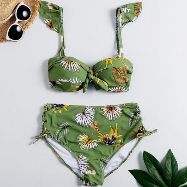 women's swimwear women green floral print bikinis suit boho lace up two pieces set summer 2021 bikini sets female chic beachwear1, White;black
women's swimwear women green floral print bikinis suit boho lace up two pieces set summer 2021 bikini sets female chic beachwear1, White;black