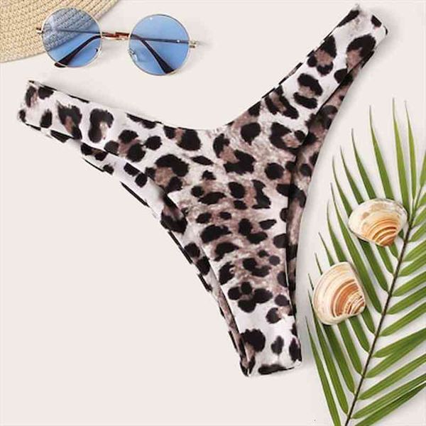 women swim bra push up swim bra solid color strap backless summer beach wear ladies swimwear 2.0, White;black
women swim bra push up swim bra solid color strap backless summer beach wear ladies swimwear 2.0, White;black