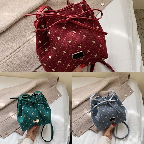 qjfim autumn and winter net red small black women's 2019 new fashion fashion versatile bucket messenger bag foreign korean bucket ogkt1
qjfim autumn and winter net red small black women's 2019 new fashion fashion versatile bucket messenger bag foreign korean bucket ogkt1