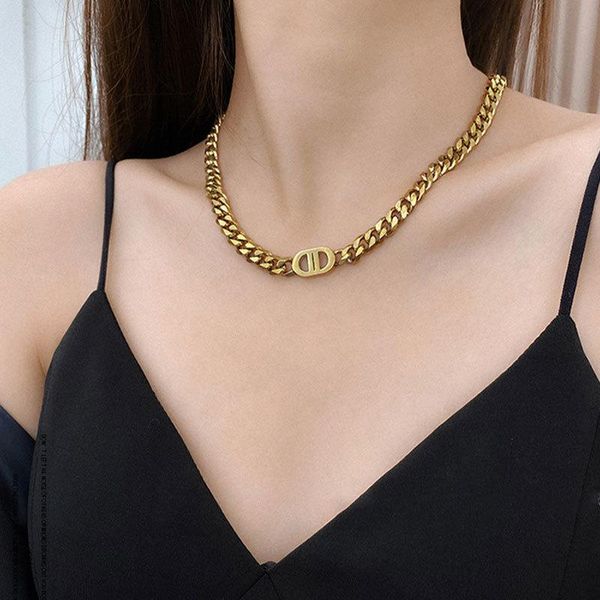 chains 925 sterling silver necklace female european and american ins simple temperament niche golden clavicle chain jewelry
chains 925 sterling silver necklace female european and american ins simple temperament niche golden clavicle chain jewelry