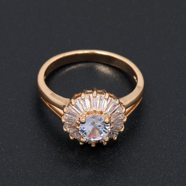 cluster rings luala wedding for women female 585 rose gold colour with cubic zirconia jewellry accession wholesale no fade, Golden;silver
cluster rings luala wedding for women female 585 rose gold colour with cubic zirconia jewellry accession wholesale no fade, Golden;silver