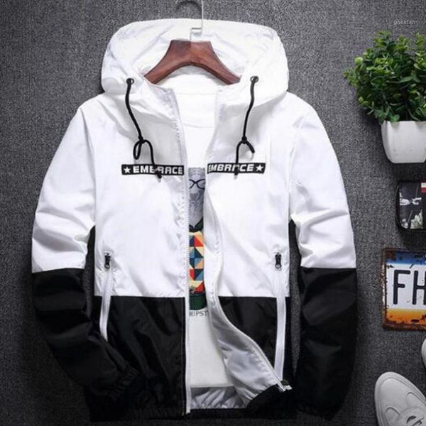 2019 new spring autumn bomber hooded jacket men casual slim patchwork windbreaker jacket male outwear zipper thin coat1, Black;brown
2019 new spring autumn bomber hooded jacket men casual slim patchwork windbreaker jacket male outwear zipper thin coat1, Black;brown