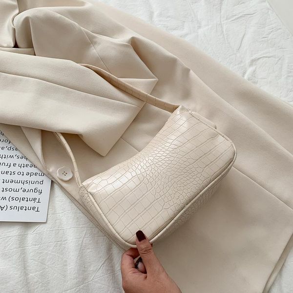 niche bag for women 2020 new fashion crocodile pattern korean style portable shoulder baguette armpit bag a715
niche bag for women 2020 new fashion crocodile pattern korean style portable shoulder baguette armpit bag a715