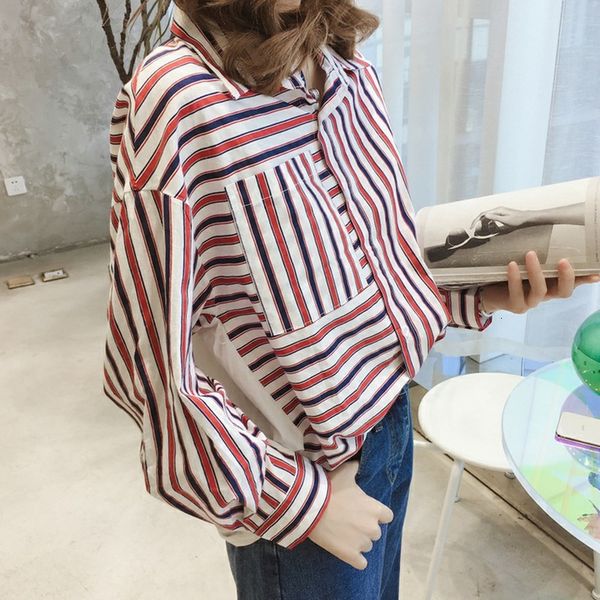 new autumn style letter bottomed shirt striped long sleeve minority t-shirt female students' design sense of mind and thin top
new autumn style letter bottomed shirt striped long sleeve minority t-shirt female students' design sense of mind and thin top