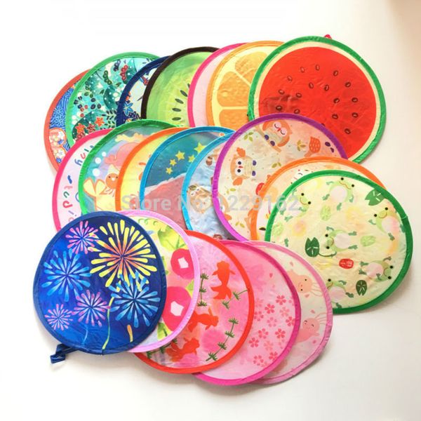 6pcs/lot)various nylon portable folding fan for party gift fan cool summer lovely hand fan/flying disk 1027
6pcs/lot)various nylon portable folding fan for party gift fan cool summer lovely hand fan/flying disk 1027