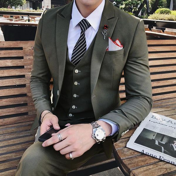 green men 's slim fit business suit men fashion 3 pieces mens blazers tuxedos suits groom wedding suits three piece1, White;black
green men 's slim fit business suit men fashion 3 pieces mens blazers tuxedos suits groom wedding suits three piece1, White;black