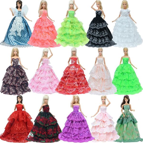 lot 15 pcs = 10 pairs of shoes & 5 wedding dress party gown princess cute outfit clothes for barbie doll girls' gift random pick 1011
lot 15 pcs = 10 pairs of shoes & 5 wedding dress party gown princess cute outfit clothes for barbie doll girls' gift random pick 1011