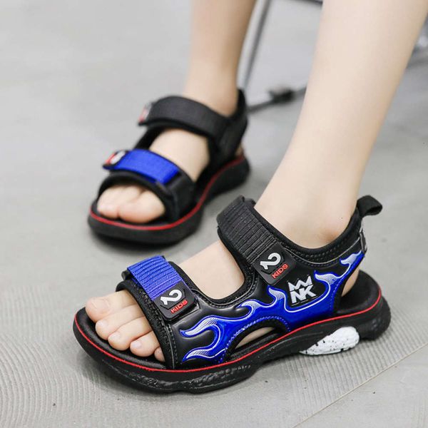 2019 new boys' sandals in summer korean of children's beach middle school students' sho, Black;red
2019 new boys' sandals in summer korean of children's beach middle school students' sho, Black;red