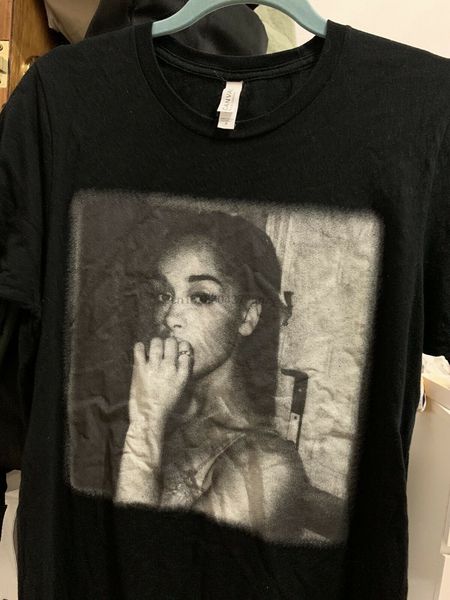 jorja smith concert merch black size m loose tee hoodie designers t shirts sweatshirt
jorja smith concert merch black size m loose tee hoodie designers t shirts sweatshirt