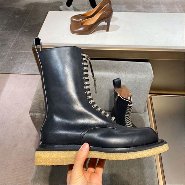 new martin boot girl leather thick soles thick heels middle cylinder motorcycle boot girl englon side zip rider, Black
new martin boot girl leather thick soles thick heels middle cylinder motorcycle boot girl englon side zip rider, Black